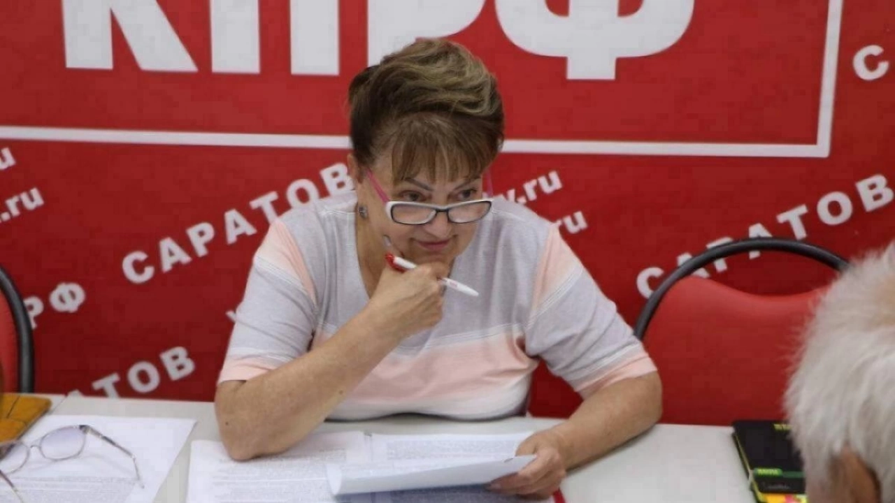 Алимова прокомментировала ответ мэрии Саратова о домах на Огородной