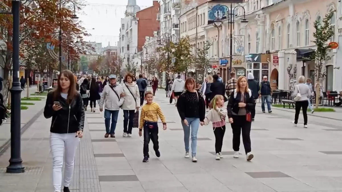 Саратовских женщин на 8 марта ждут денежные подарки