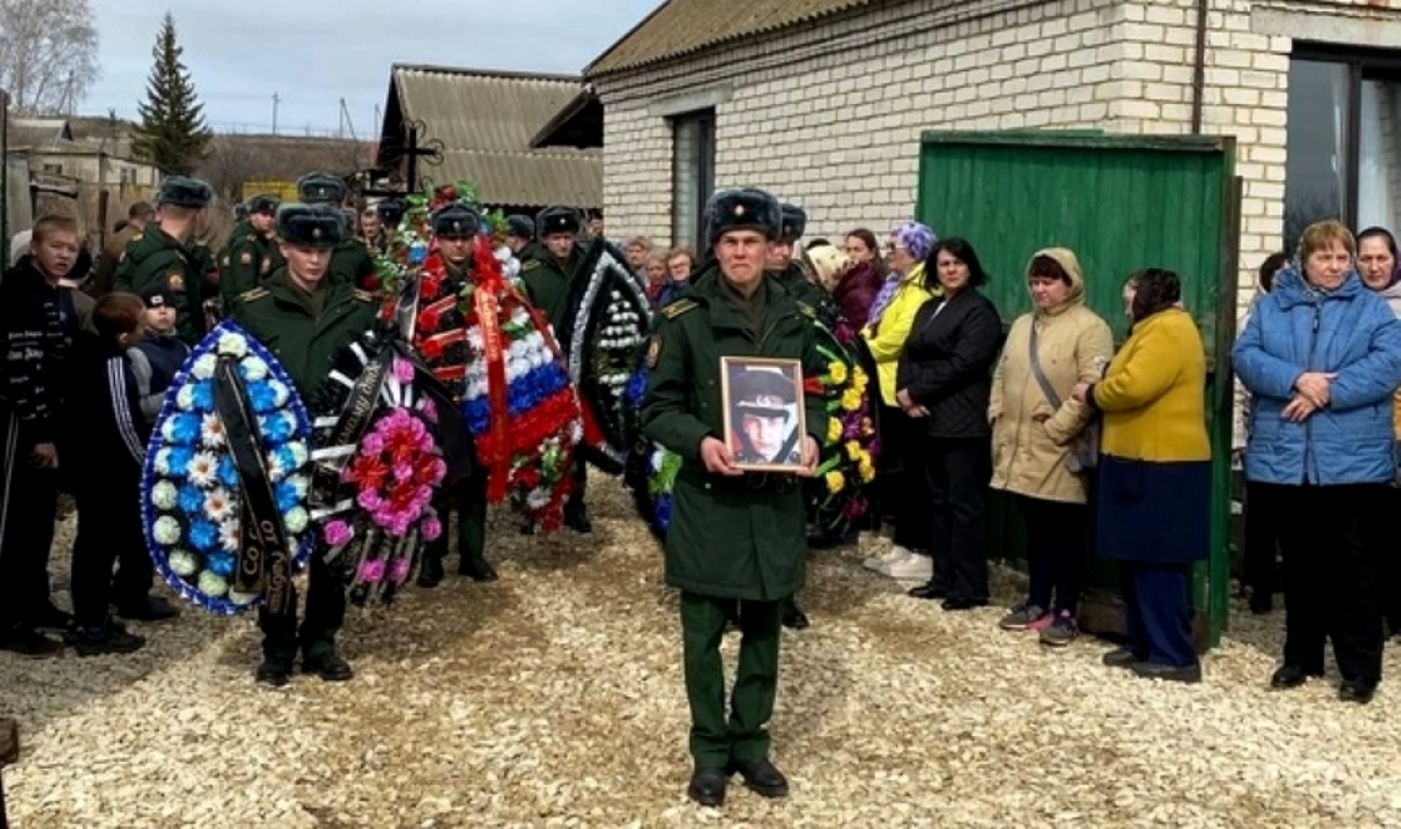 В СВО погиб военный из Саратовской области Павел Паранин