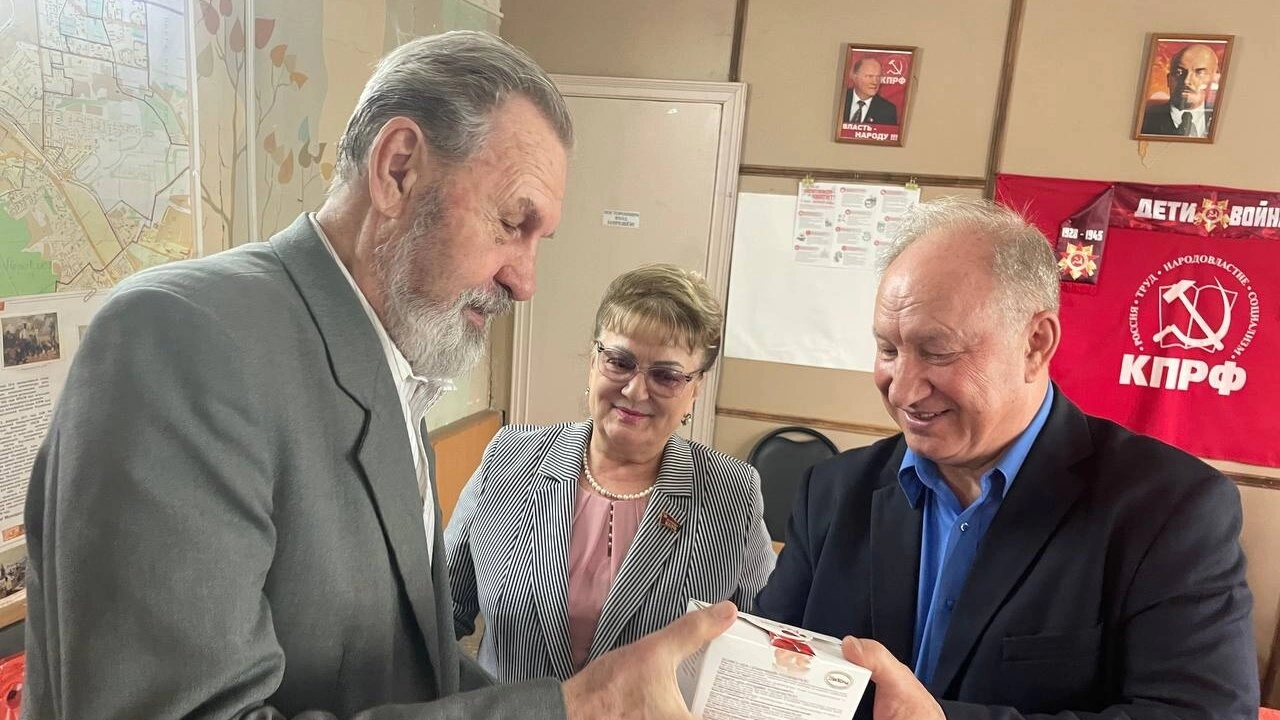 Алимова и Рашкин встретились в Саратове с представителями «Детей войны»