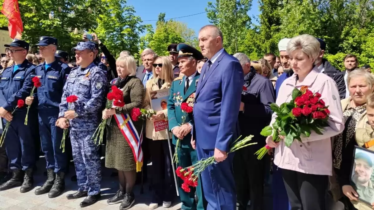 В Саратове увековечили память погибших в СВО земляков