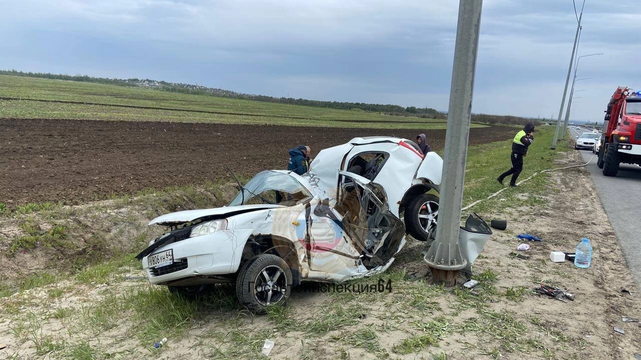 2 человека разбились в ДТП двух «Лад» в пригороде Саратова