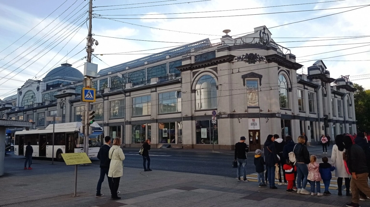 В Саратове ищут свидетелей и участников драки у Крытого рынка
