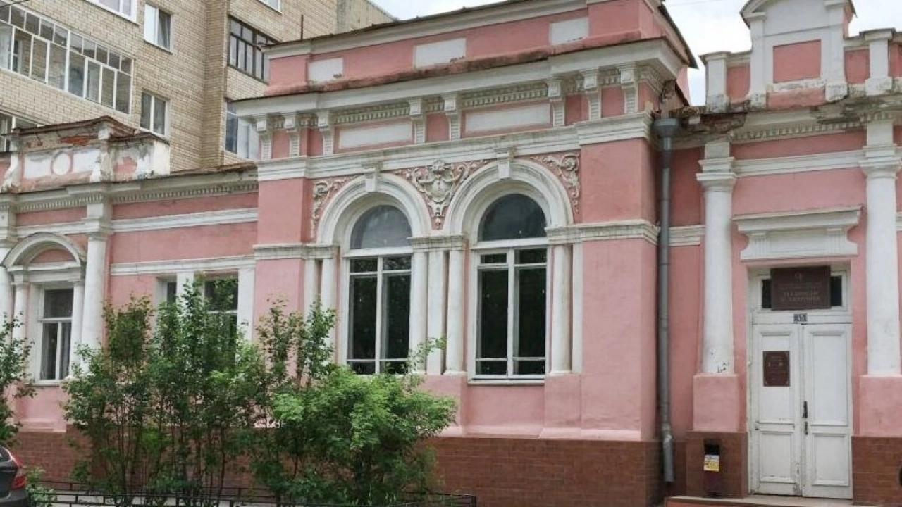 В Саратове возбуждено дело из-за разрушения особняка 1906 года