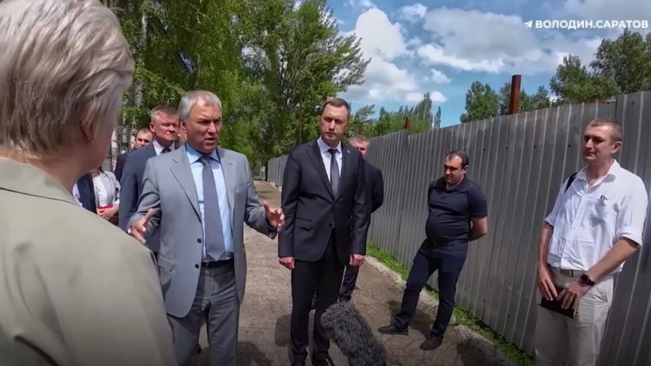 Володин: на третий этап проекта «Ремонт дворов» необходимо 2,3 млрд