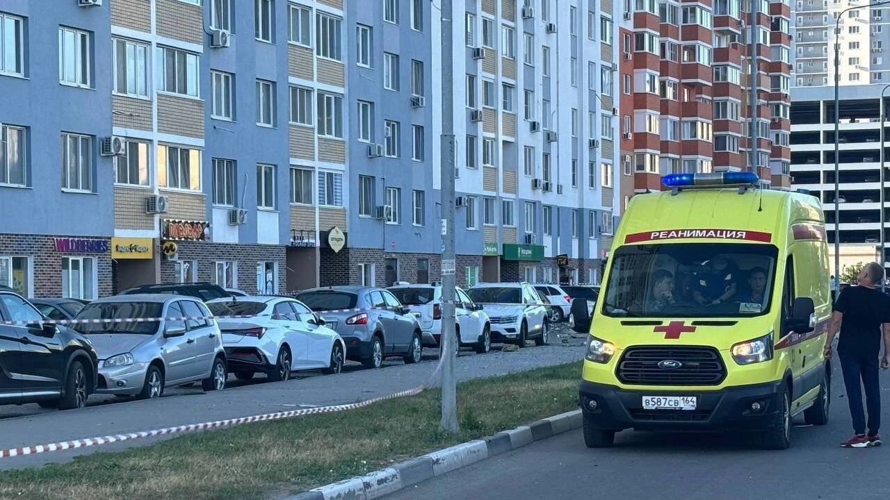 После атак БПЛА в Энгельсе Исаев ввел режим чрезвычайной ситуации 