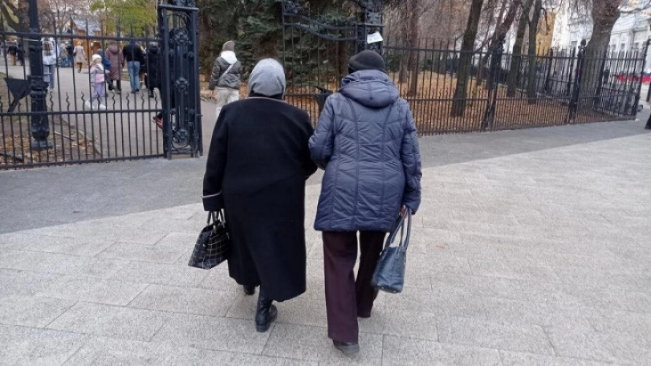 Указ подписан. Пенсионеров, имеющих не менее 15 лет стажа, с 15 сентября ожидает сюрприз