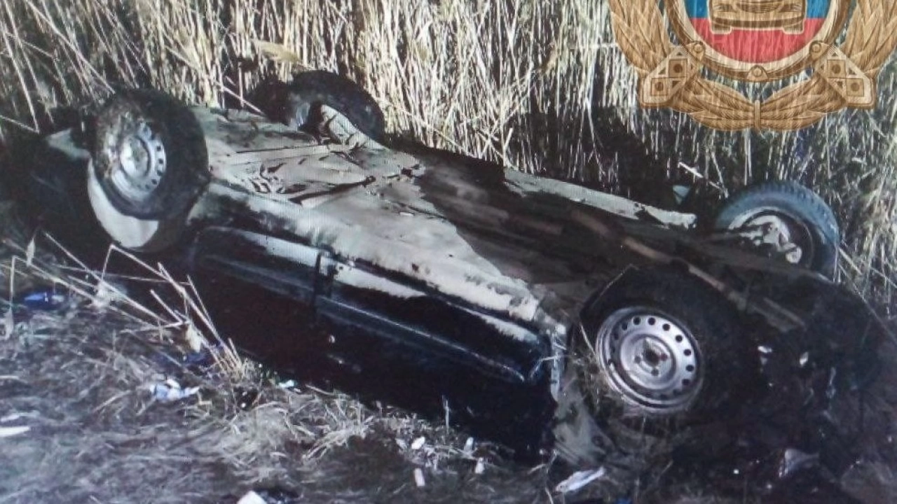 Двое мужчин покалечились в жутком ДТП под Саратовом