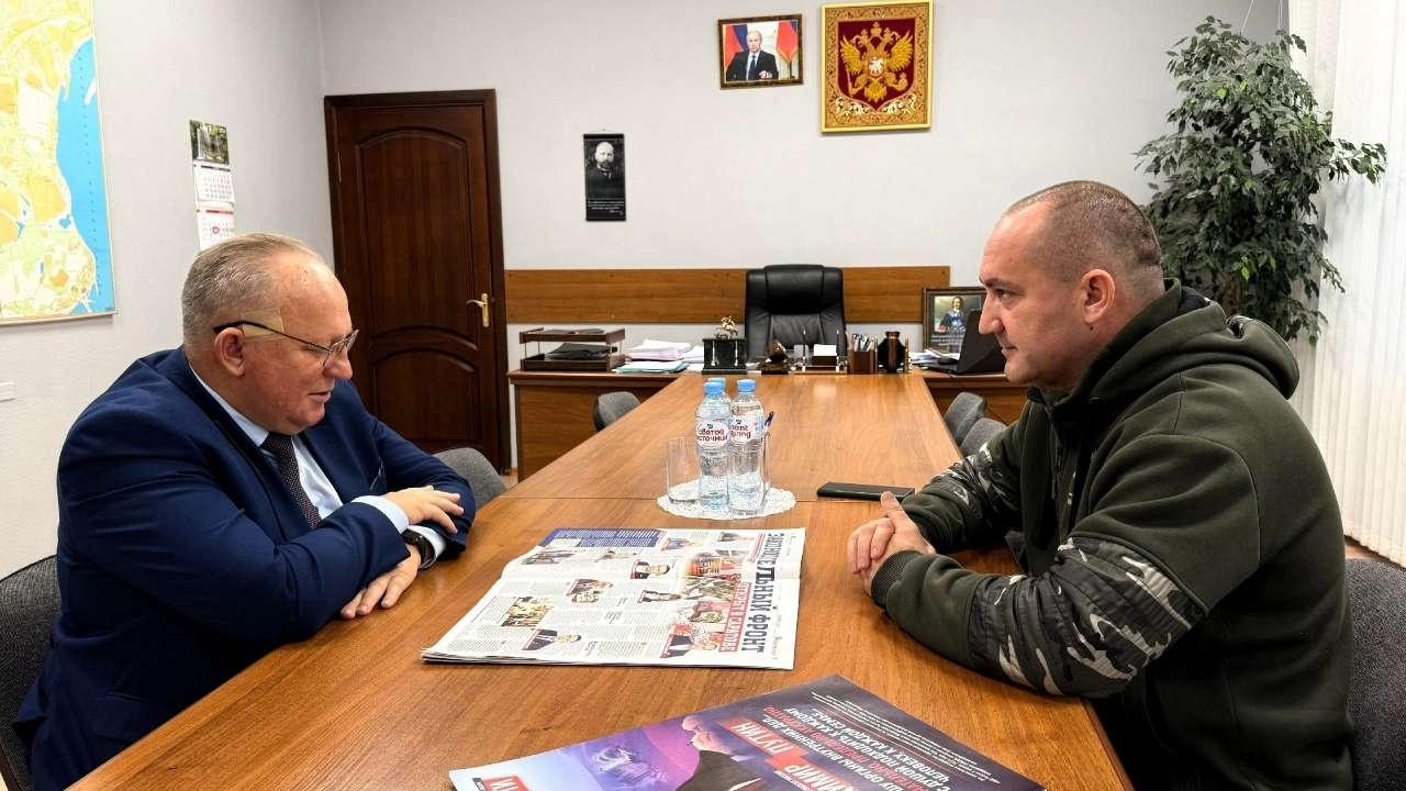 Калинин и Бабошкин обсудили деятельность центра «АВАНГАРД»