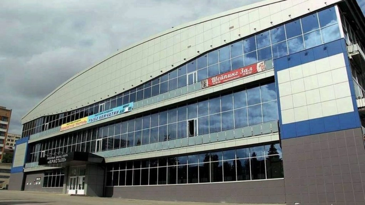 Власти ответили на вопрос о строительстве ледового дворца в Саратове