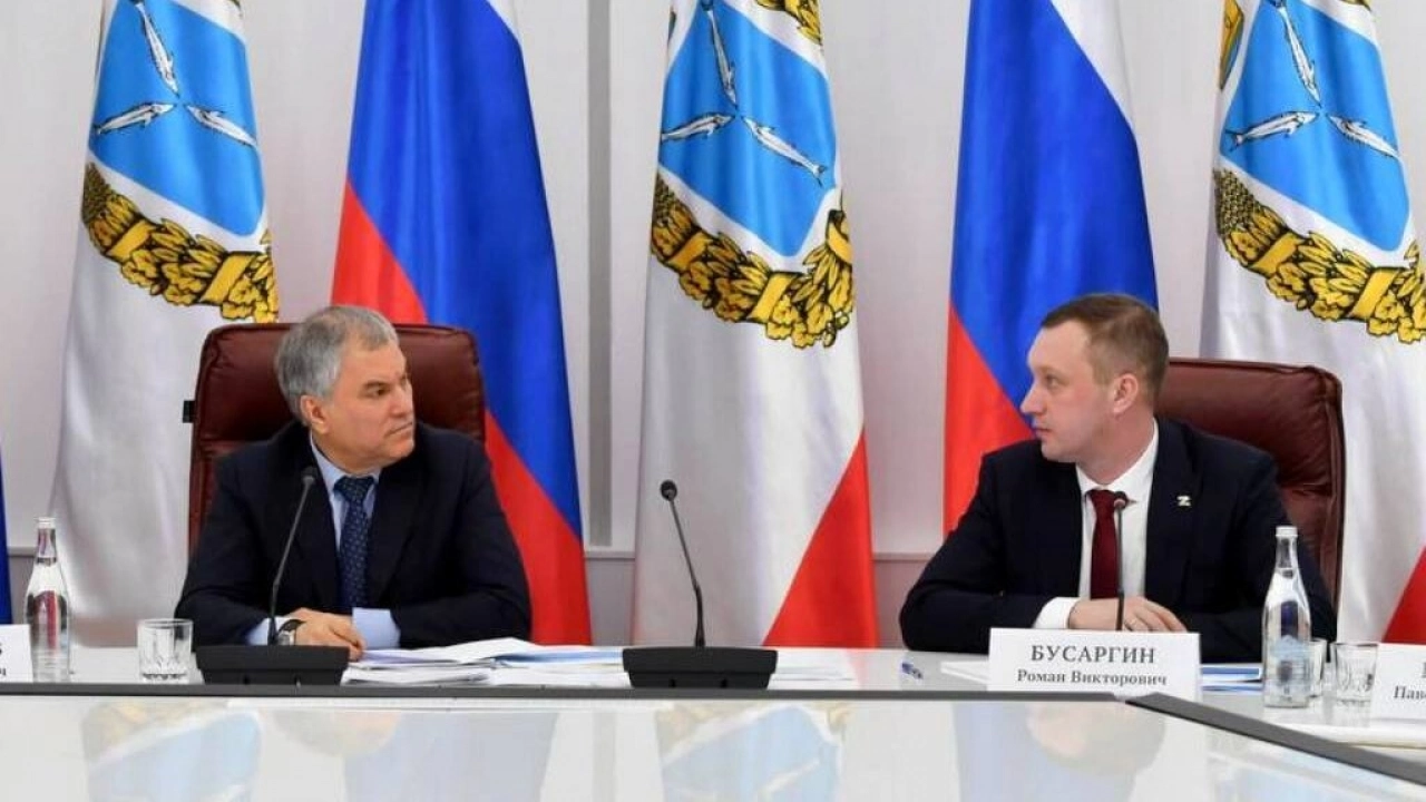 Губернатор Бусаргин поздравил Володина с днем Рождения