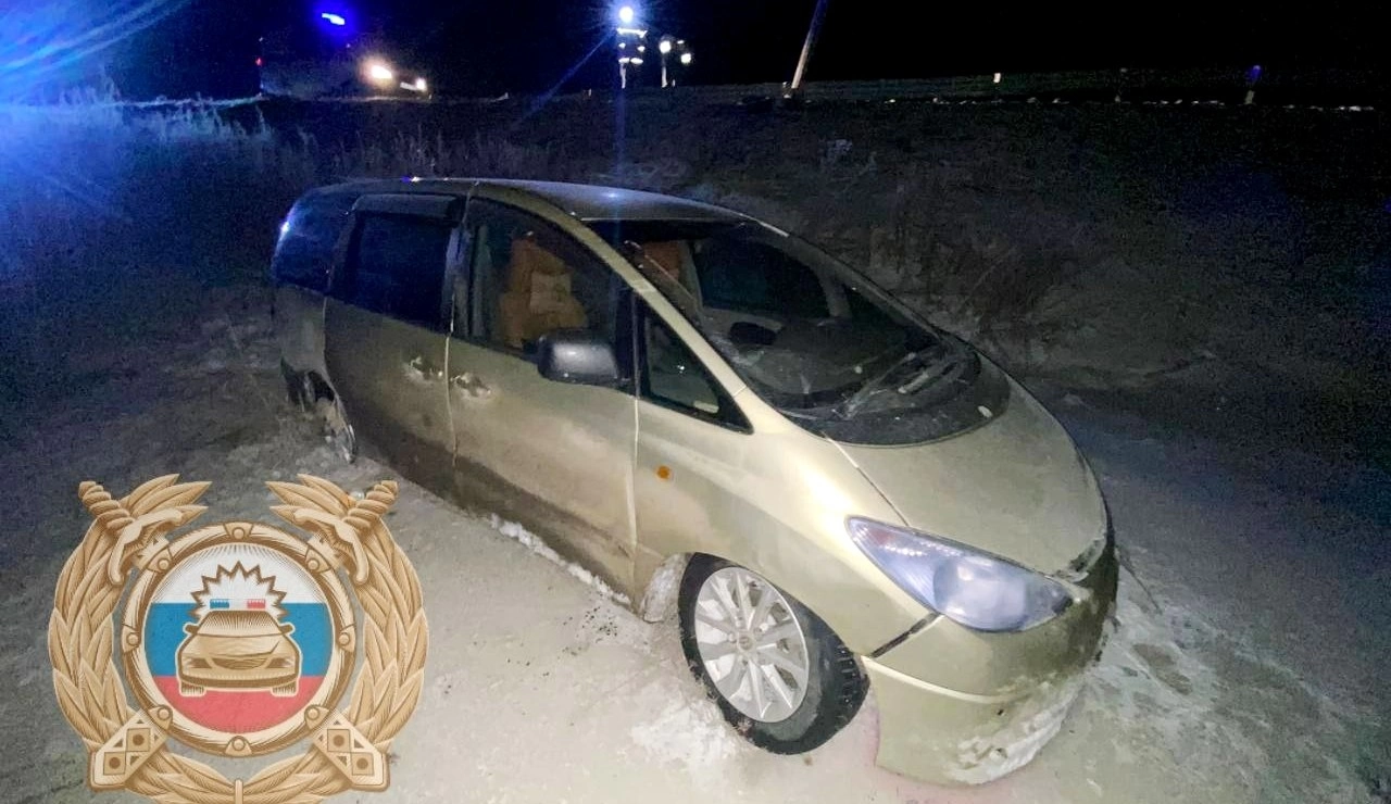 3 человека покалечились в ночном ДТП «Тойоты» под Саратовом