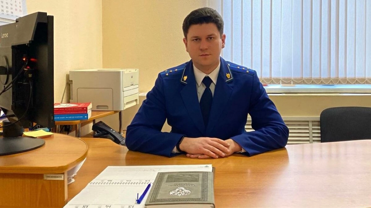Егор Маслов назначен новым прокурором Духовницкого района