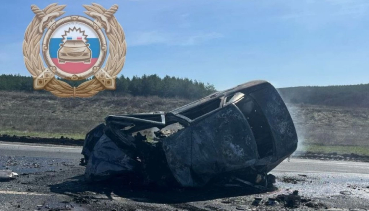 4 человека погибли в автокатастрофе 3 машин под Саратовом