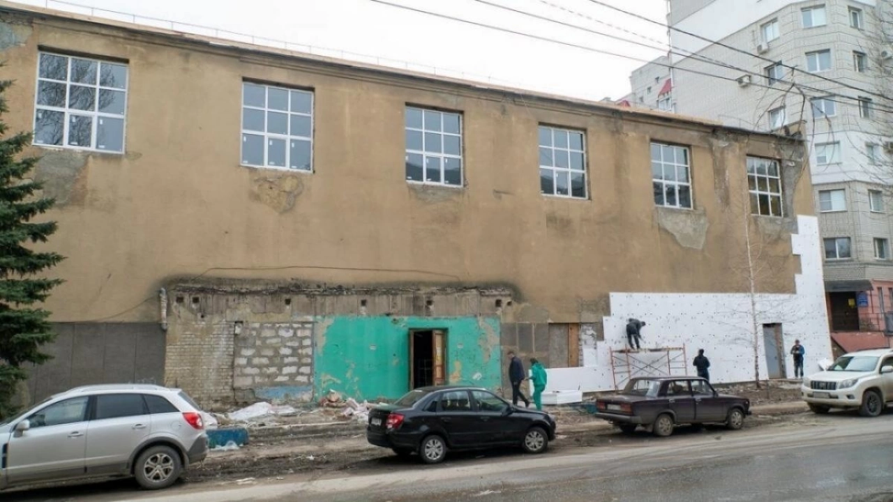 В Саратове комплекс «Салют» истребовали в муниципальную собственность