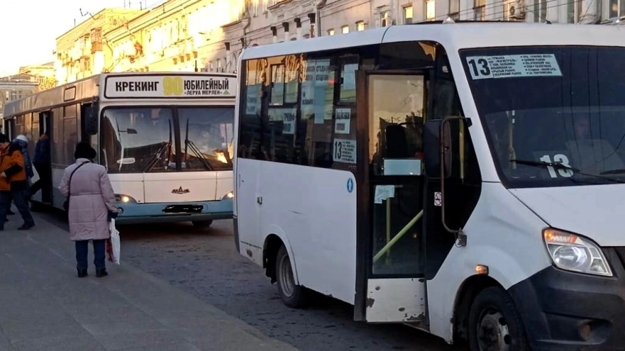 В Саратове перевозчик отказался от автобусного маршрута №90