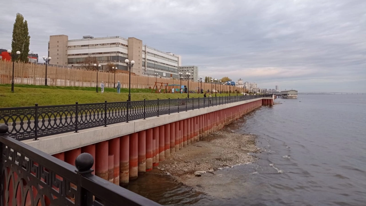 В Саратовской области до 15 метров вырос уровень воды в Волге