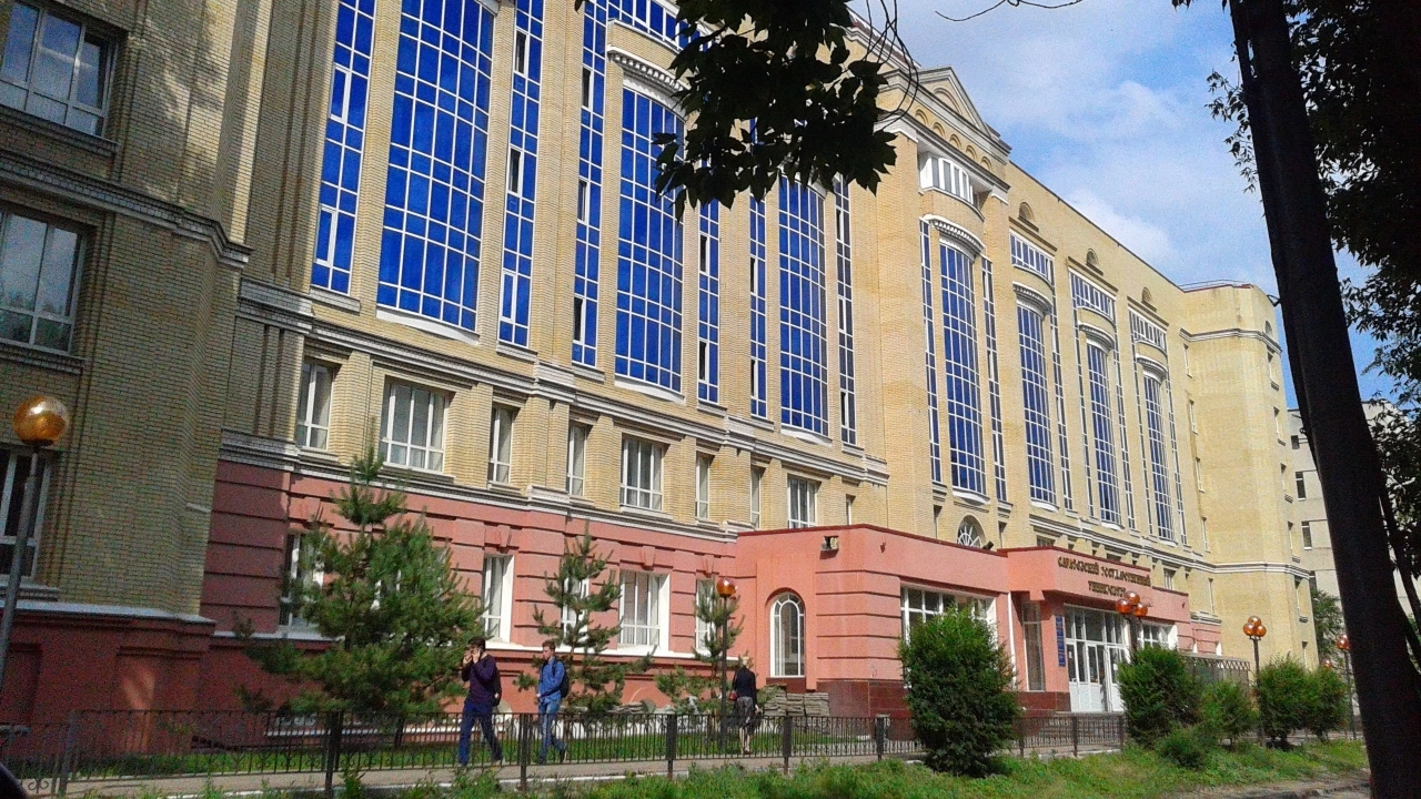СГУ и СГТУ вошли в топ-20 российских вузов по зарплате