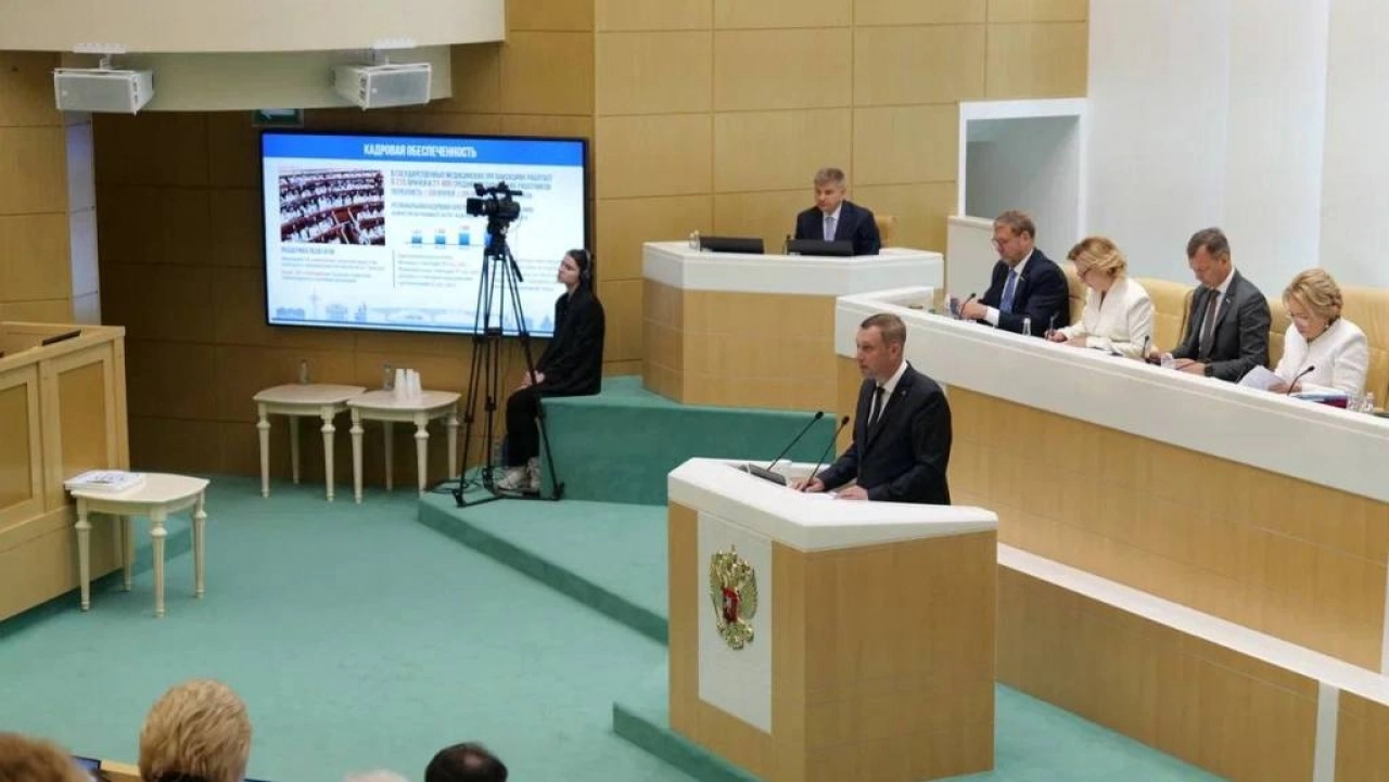Губернатор в Совете Федерации отметил роль Володина в развитии региона 