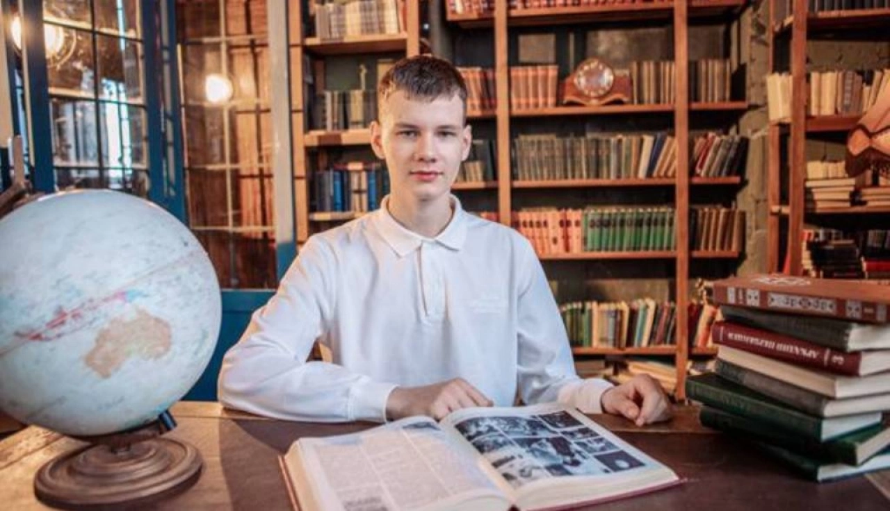 Энгельсский выпускник набрал 100 баллов на ЕГЭ по физике 