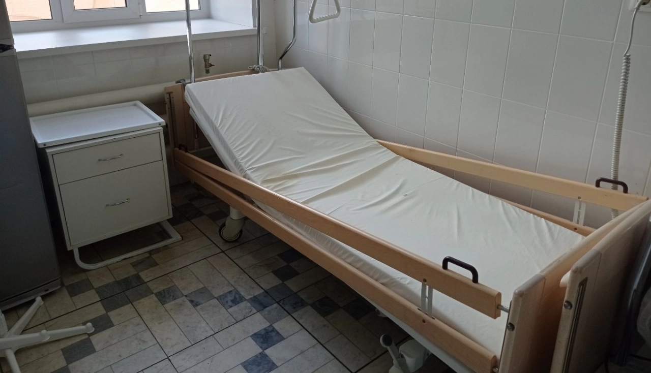 В Саратове врачи борются за жизнь отравившейся лесными ягодами девочки