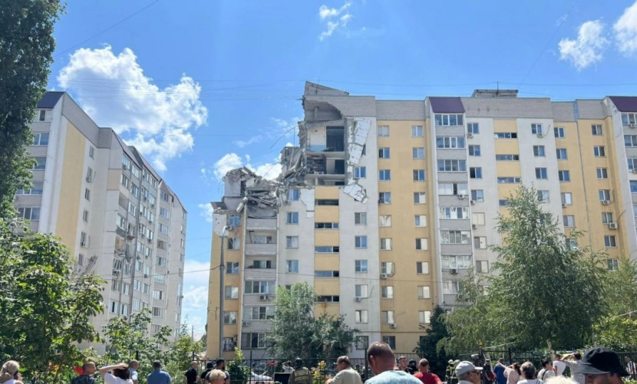 В Саратове обследуют дом на угрозу разрушения после взрыва